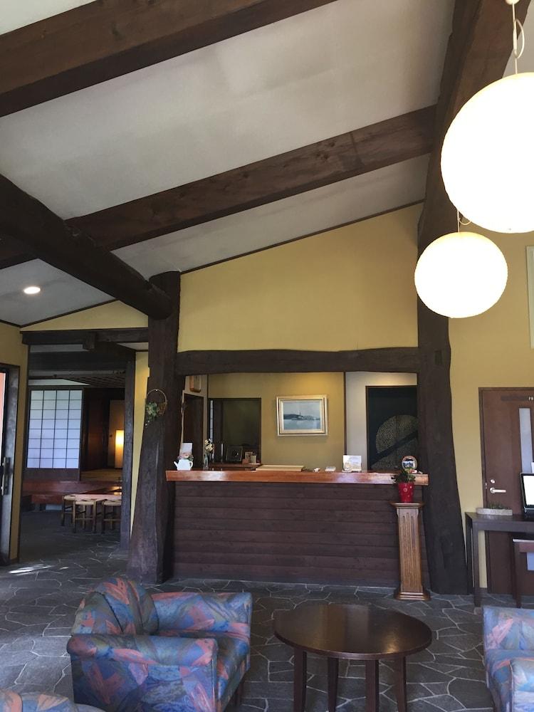 Hakuba Alpine Hotel Экстерьер фото