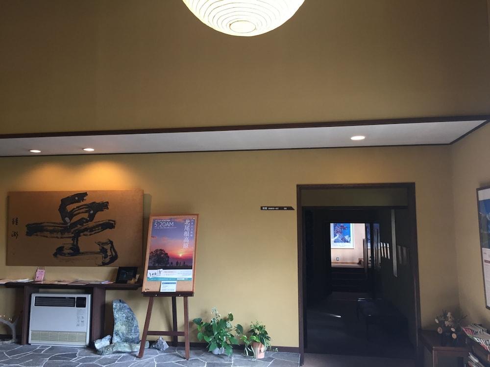 Hakuba Alpine Hotel Экстерьер фото