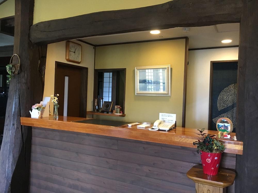 Hakuba Alpine Hotel Экстерьер фото