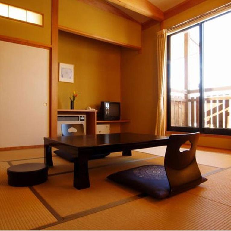 Hakuba Alpine Hotel Номер фото